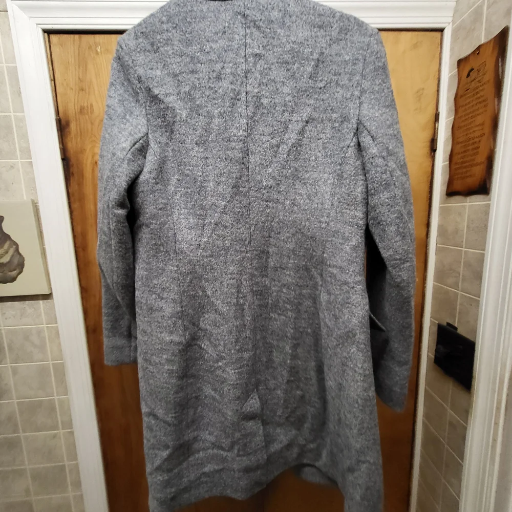 Men's Gray Wool Coat - Picture 10 of 10